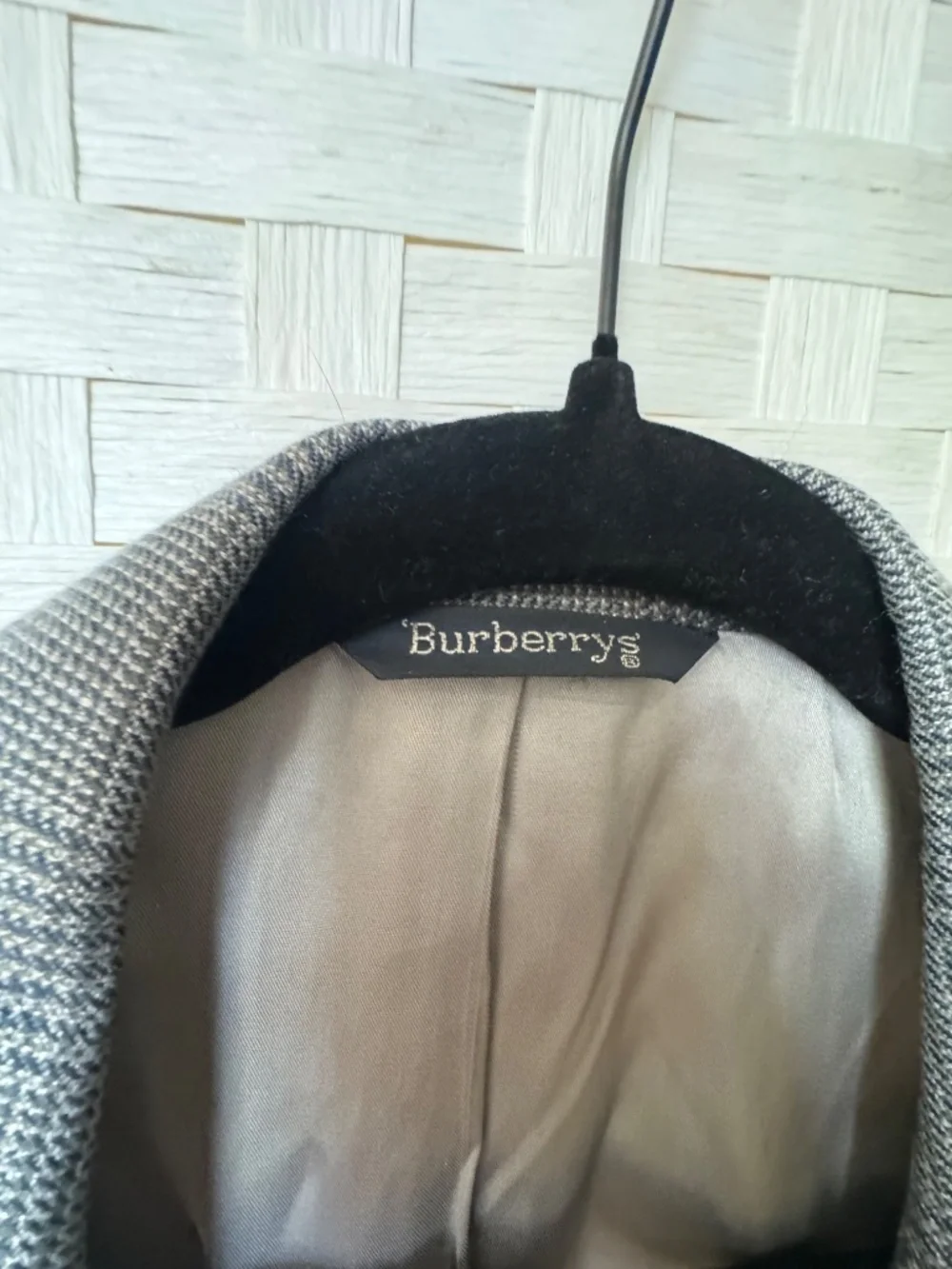 Authentic Burberry Mens Tweed Jacket